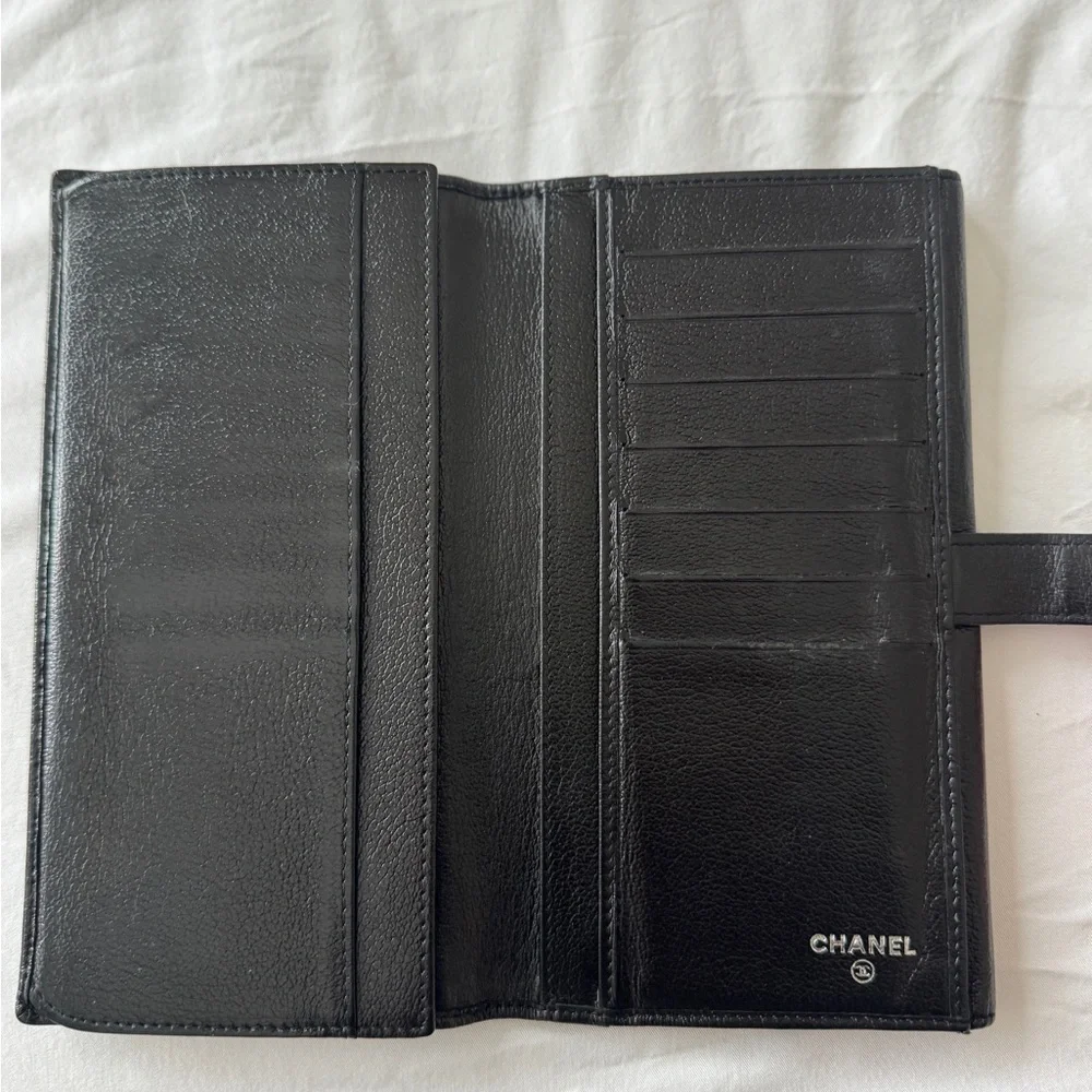 CHANEL Camellia Embossed Black Leather Long Flap Wallet Vintage